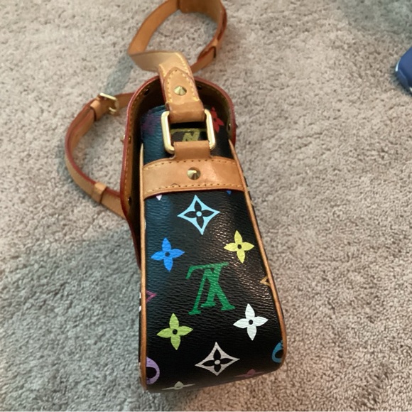Authentic Louis Vuitton Multicolor Sologne in Black. - Picture 7 of 12